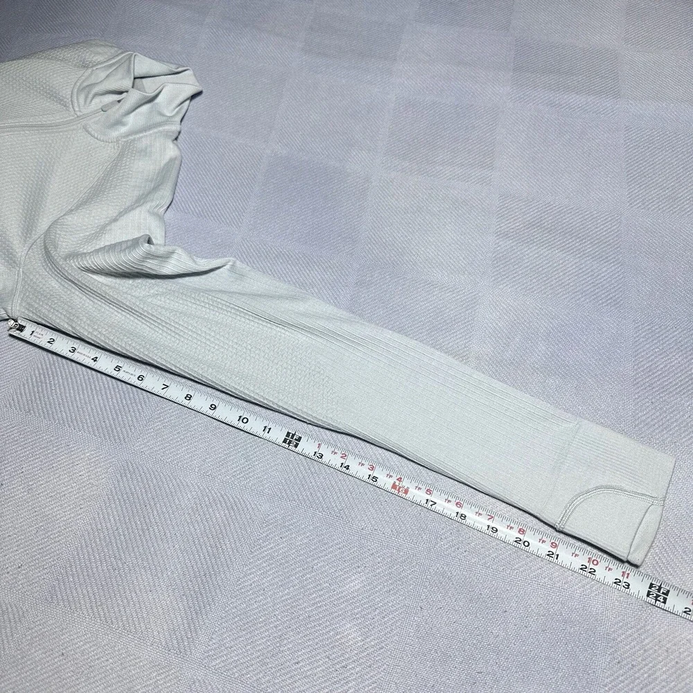Lululemon Engineered Warmth Half-Zip Light Baby Blue‎ Merino Wool Women's Size 8